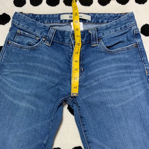Vintage Y2K Gap I'm Curvy Low Rise Bootcut Medium Wash Denim Flare Jeans - Picture 10 of 13